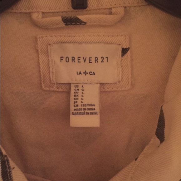 Forever 21 creme jean jacket - Picture 2 of 3
